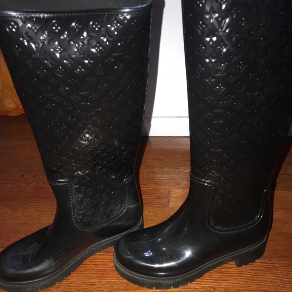 Louis Vuitton Rainboots - Picture 3 of 4